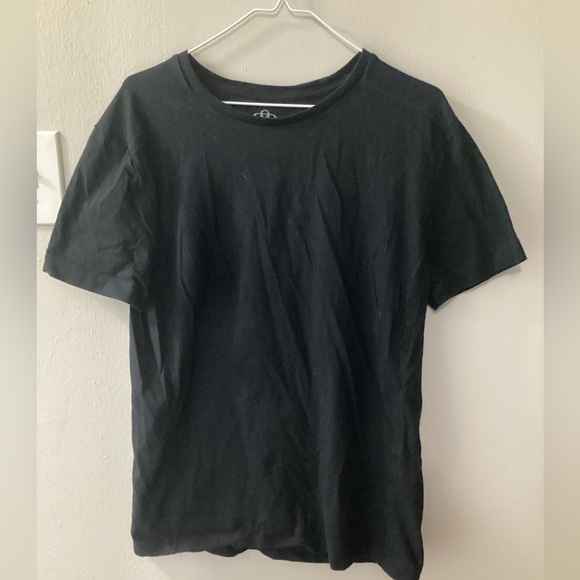 Men’s Rock & Republic Medium Black Tee - Picture 1 of 1